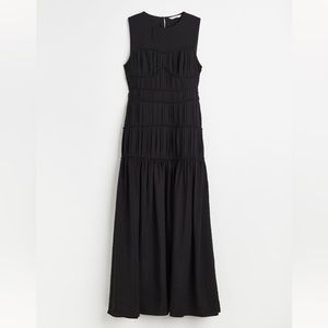 H&M Black Pleated Dress